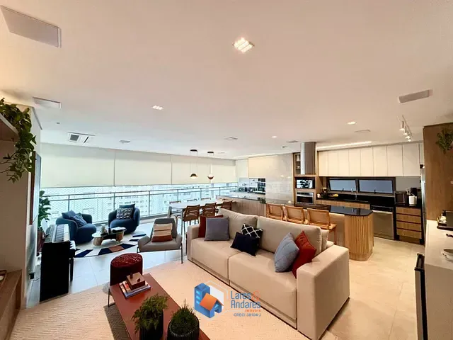 Apartamento com 165m² 3 quartos e 4 banheiros, à venda, no bairro Moema em São Paulo