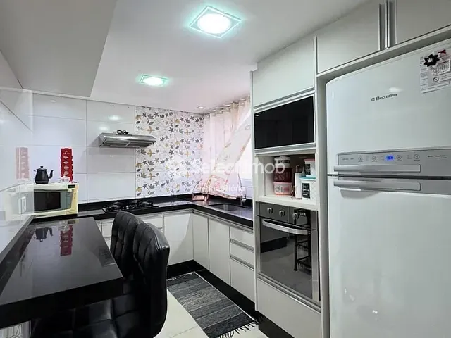 Apartamento com 92m² 3 quartos e 1 banheiro, à venda, no bairro Vila Bocaina em Mauá