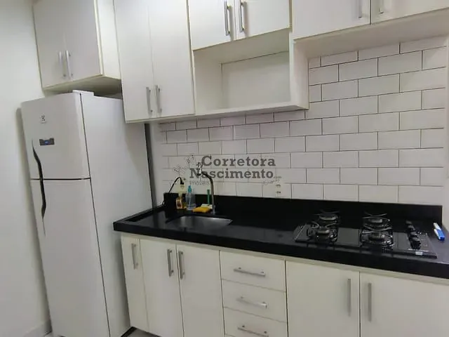 Apartamento 2 quartos e 1 banheiro, à venda ou para alugar, no bairro Cidade Jardim em Jacareí