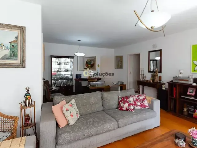 Apartamento 4 quartos e 3 banheiros, à venda, no bairro Indianópolis em São Paulo