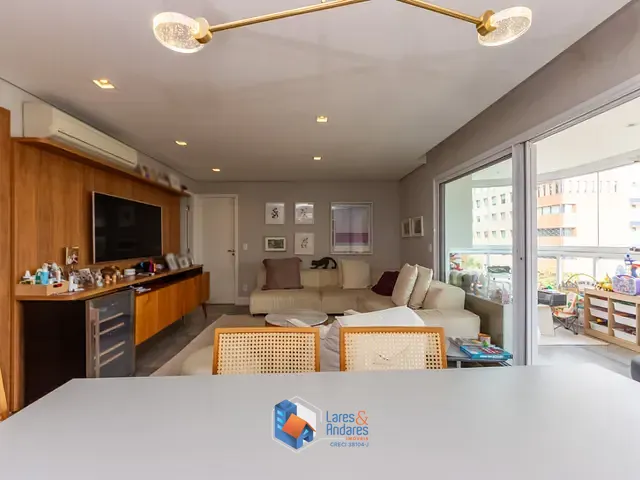 Apartamento com 120m² 3 quartos e 3 banheiros, à venda, no bairro Vila Olímpia em São Paulo