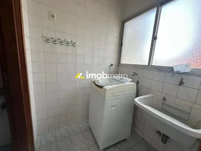 Apartamento com 72m² 2 quartos e 3 banheiros, à venda ou para alugar, no bairro Cambuí em Campinas