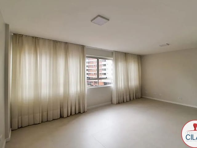 Apartamento 3 quartos e 3 banheiros, para alugar, no bairro CRISTO REI em Curitiba