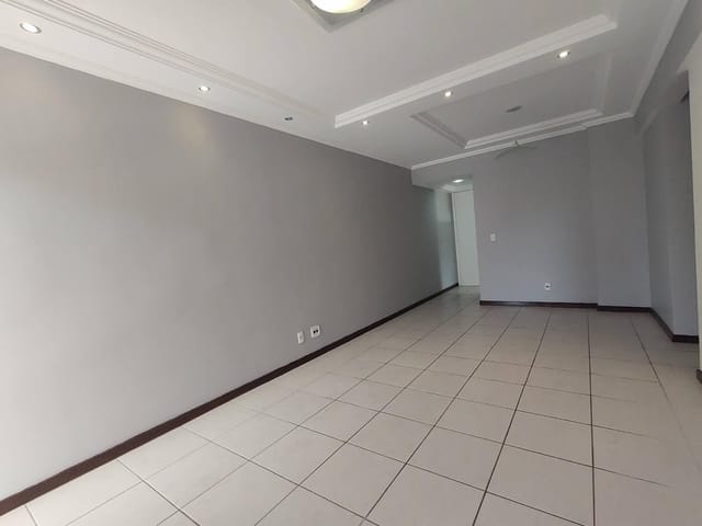 Apartamento 2 quartos e 1 banheiro, à venda, no bairro Corrêas em Petrópolis