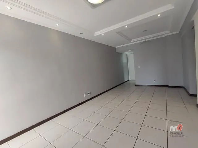 Apartamento 2 quartos e 1 banheiro, à venda, no bairro Corrêas em Petrópolis