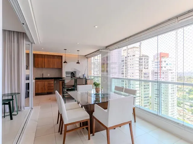 Apartamento 4 quartos e 4 banheiros, à venda, no bairro Campo Belo em São Paulo