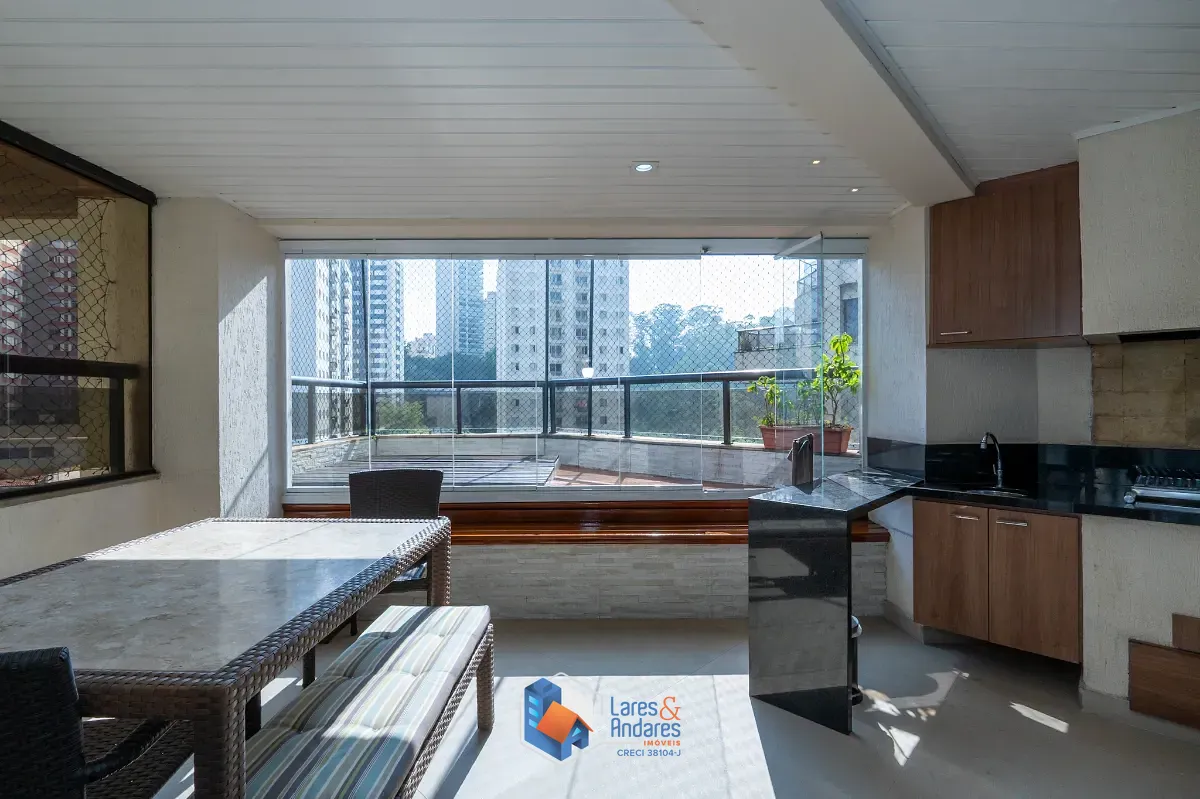 Apartamento, 4 quartos, 213 m² - Foto 1
