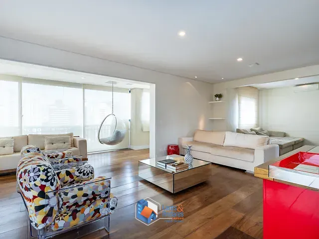 Apartamento com 1200m² 3 quartos e 5 banheiros, à venda, no bairro Vila Nova Conceição em São Paulo