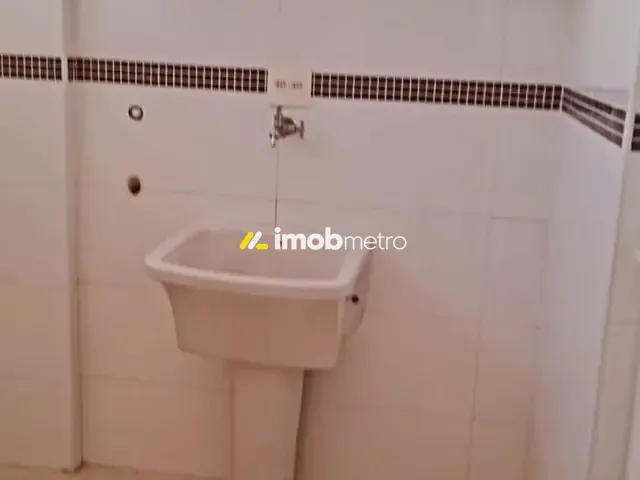 Apartamento 3 quartos e 4 banheiros, para alugar, no bairro Cambuí em Campinas