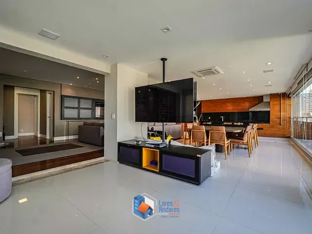 Apartamento com 250m² 4 quartos e 6 banheiros, à venda, no bairro Vila Mariana em São Paulo