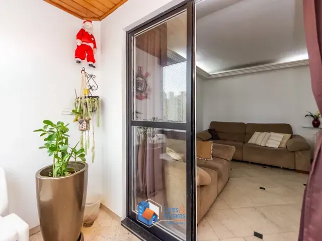 Apartamento com 1428m² 3 quartos e 2 banheiros, à venda, no bairro Tatuapé em São Paulo