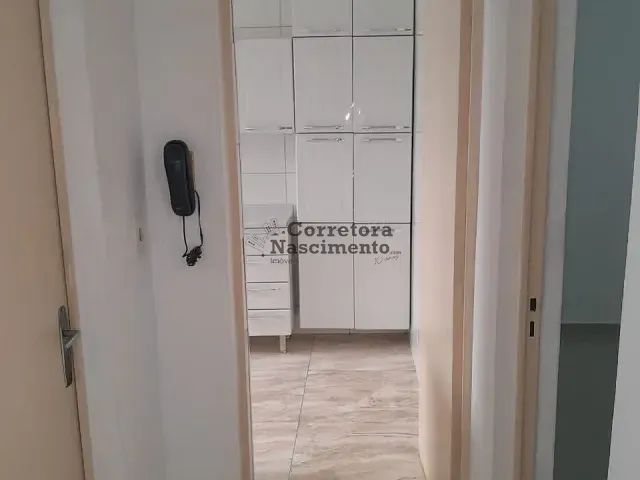 Apartamento 2 quartos e 1 banheiro, para alugar, no bairro Conjunto Habitacional Marinho em Jacareí