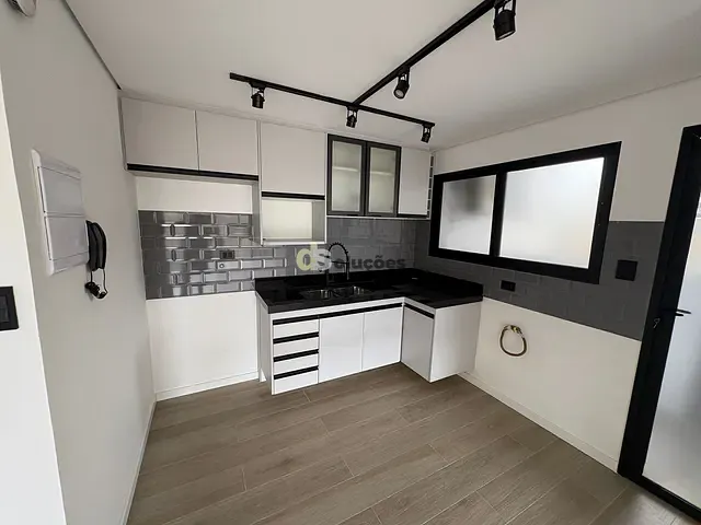 Apartamento 2 quartos e 2 banheiros, à venda, no bairro Pinheiros em São Paulo