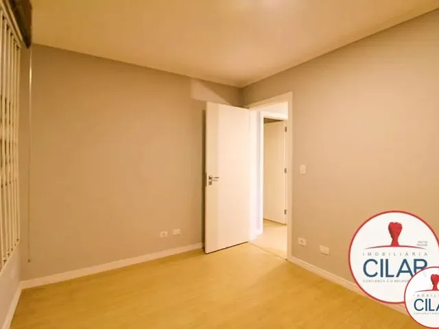 Apartamento 3 quartos e 2 banheiros, para alugar, no bairro Vila Izabel em Curitiba