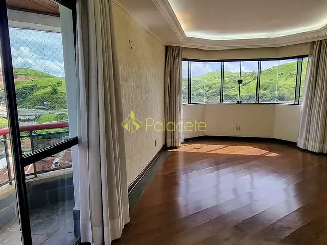 Apartamento com 225m² 4 quartos e 1 banheiro, à venda, no bairro Centro em Guaratinguetá