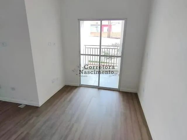 Apartamento 2 quartos e 2 banheiros, à venda ou para alugar, no bairro Bairro do Colonia em Jacareí