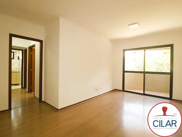 Apartamento 3 quartos e 2 banheiros, para alugar, no bairro Bacacheri em Curitiba