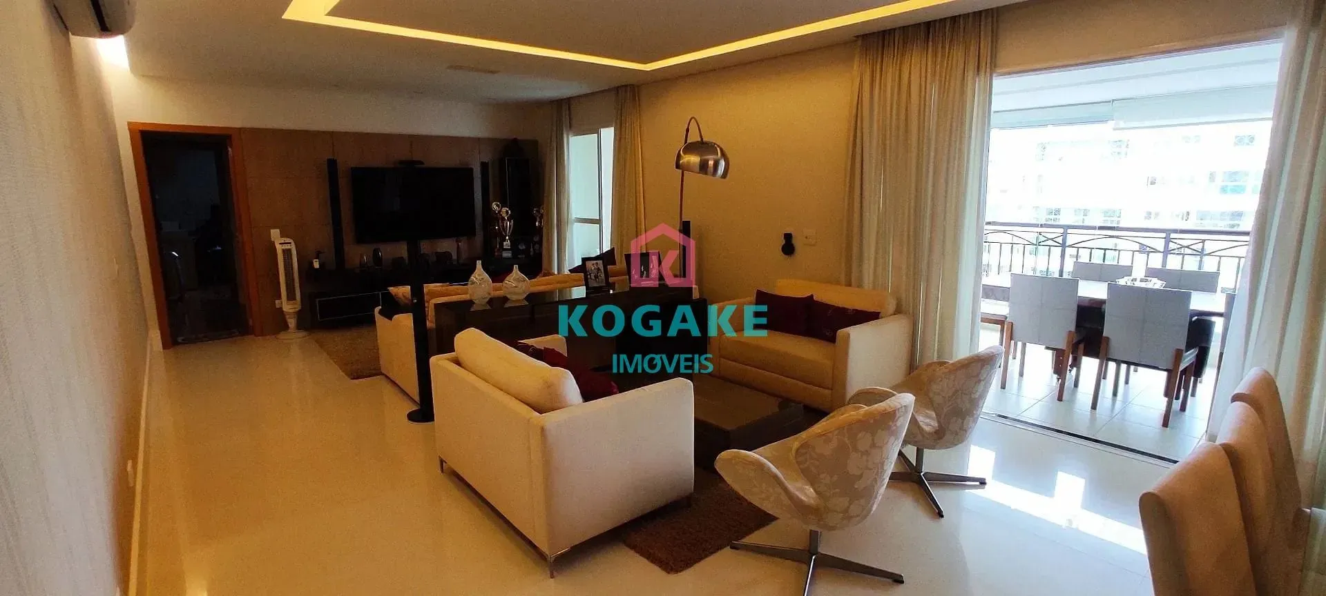 Apartamento, 3 quartos, 176 m² - Foto 1