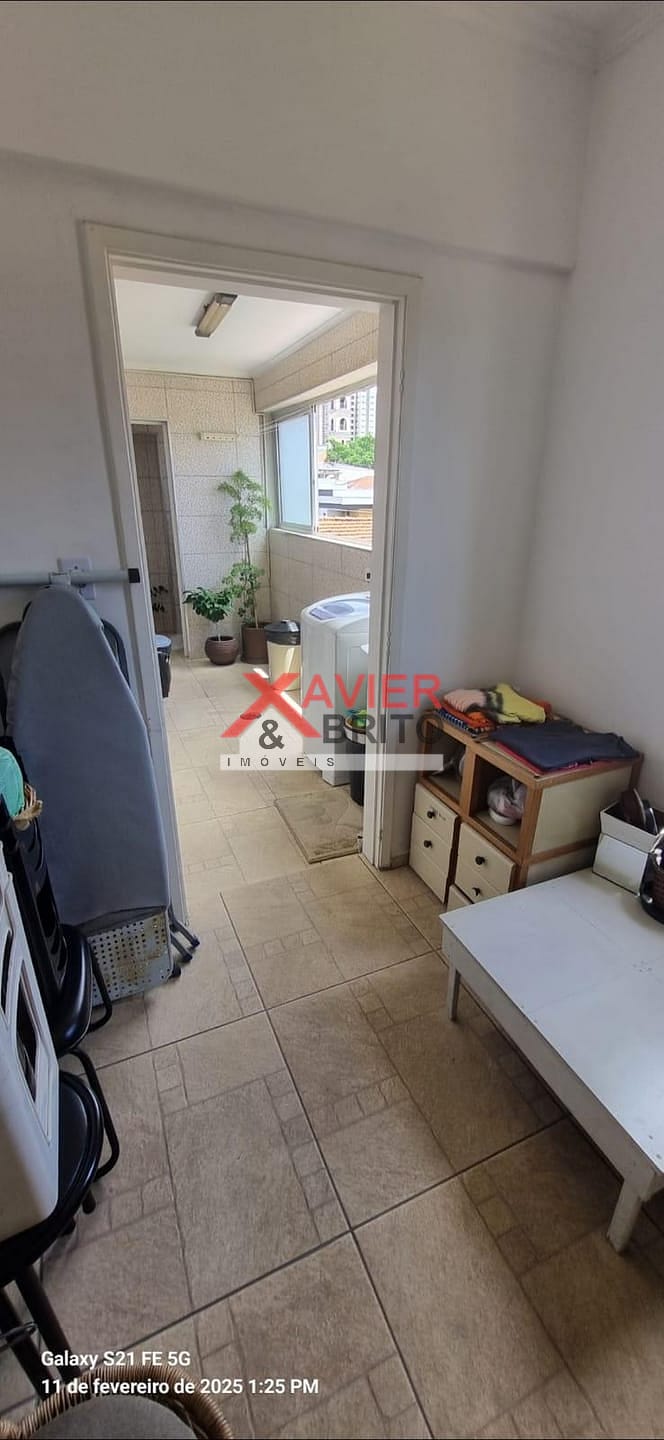 Apartamento à venda com 3 quartos, 94m² - Foto 11