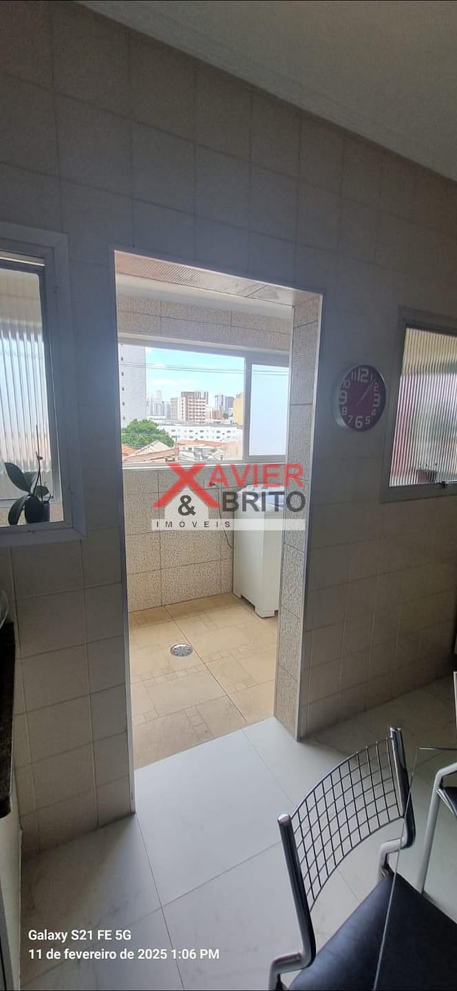 Apartamento à venda com 3 quartos, 94m² - Foto 9