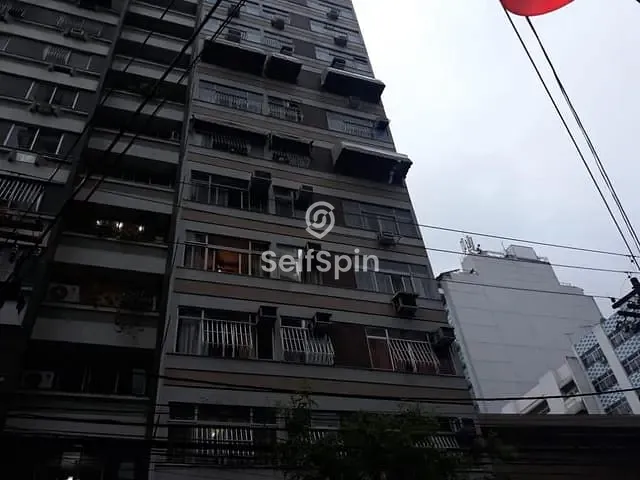 Apartamento 2 quartos e 2 banheiros, para alugar, no bairro Icaraí em Niterói