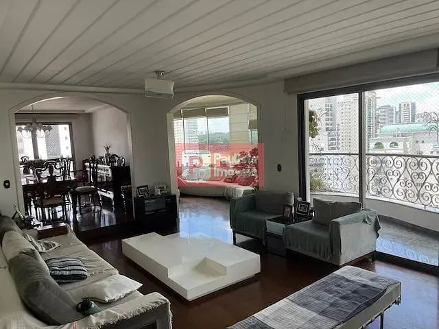 Apartamento com 350m² 5 quartos e 5 banheiros, à venda, no bairro Campo Belo em São Paulo