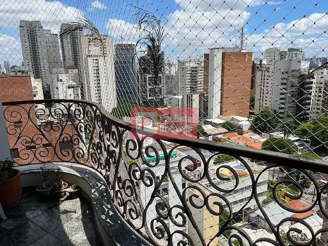 Apartamento com 350m² 5 quartos e 5 banheiros, à venda, no bairro Campo Belo em São Paulo