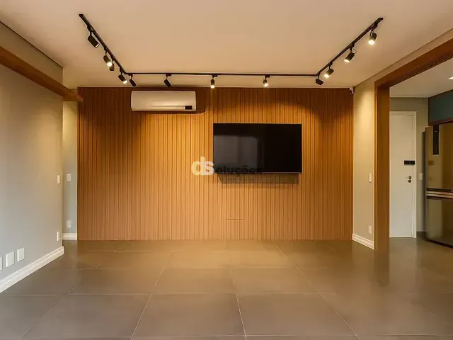 Apartamento 3 quartos e 3 banheiros, à venda, no bairro Vila Nova Conceição em São Paulo