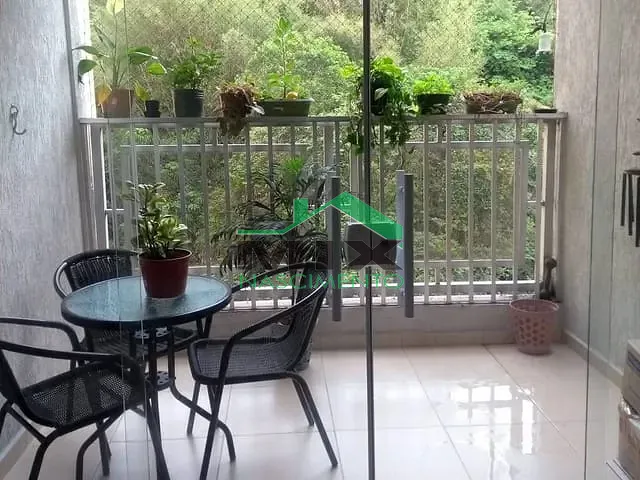 Apartamento com 84m² 3 quartos e 2 banheiros, à venda, no bairro Pitangueiras em Guarujá