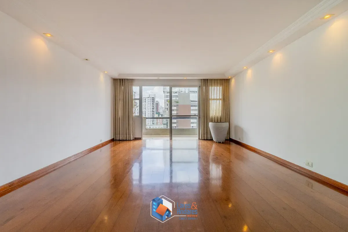 Apartamento, 3 quartos, 236 m² - Foto 2