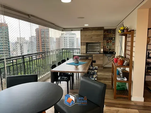Apartamento com 224m² 4 quartos e 6 banheiros, à venda, no bairro Parque da Mooca em São Paulo