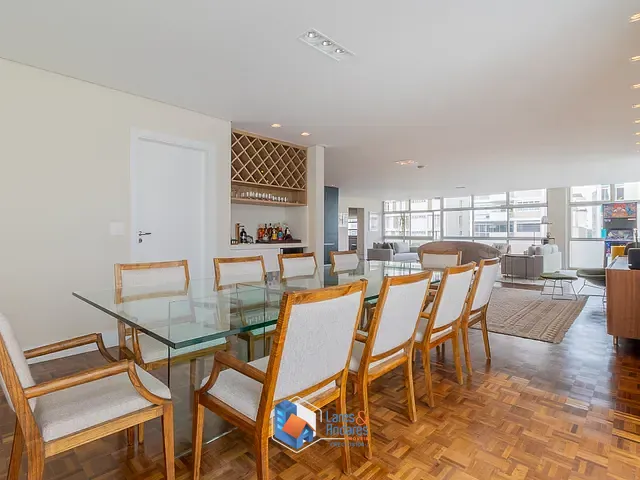 Apartamento com 270m² 3 quartos e 4 banheiros, à venda, no bairro Higienópolis em São Paulo