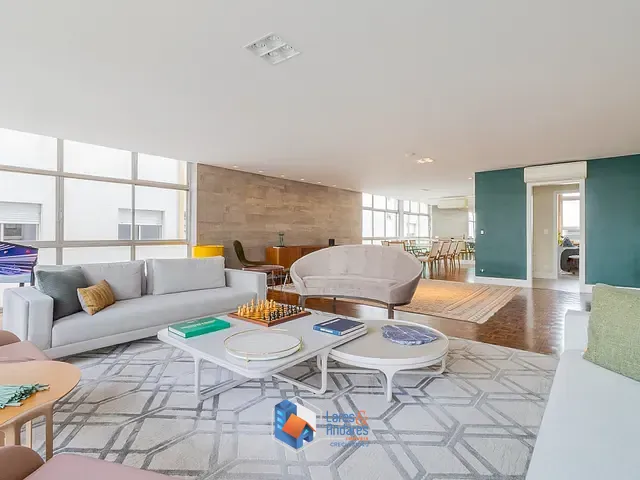 Apartamento com 270m² 3 quartos e 4 banheiros, à venda, no bairro Higienópolis em São Paulo