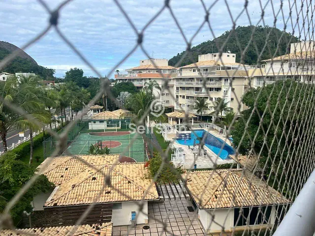 Apartamento 3 quartos e 3 banheiros, para alugar, no bairro Itacoatiara em Niterói