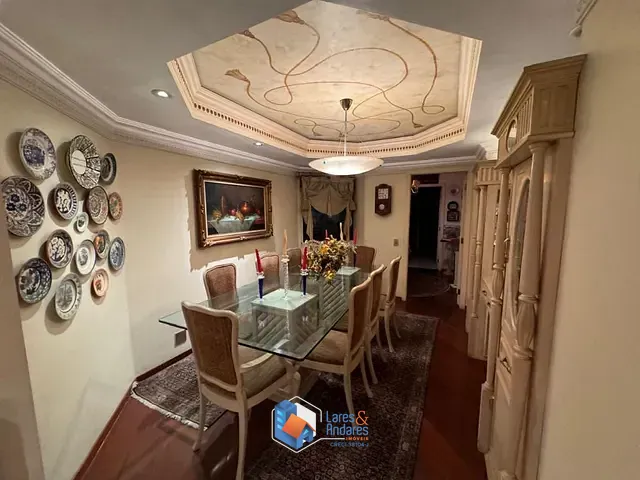 Apartamento com 194m² 4 quartos e 5 banheiros, à venda, no bairro Campo Belo em São Paulo
