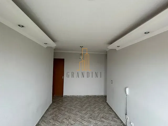 Apartamento com 51m² 2 quartos e 1 banheiro, à venda, no bairro Vila Bartira em Santo André