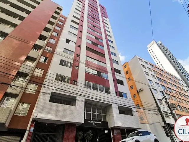 Apartamento 1 quarto e 1 banheiro, para alugar, no bairro Centro em Curitiba