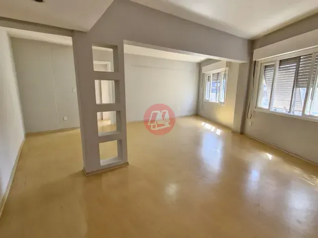 Apartamento com 150m² 3 quartos e 1 banheiro, à venda, no bairro Rio Branco em Porto Alegre