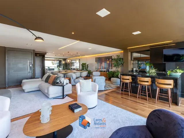 Apartamento com 185m² 3 quartos e 5 banheiros, à venda, no bairro Campo Belo em São Paulo