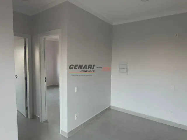 Apartamento 2 quartos e 1 banheiro, para alugar, no bairro Jardim Barcelona em Indaiatuba