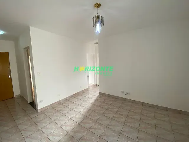 Apartamento com 53m² 2 quartos e 1 banheiro, para alugar, no bairro Jardim Ismênia em São José dos Campos