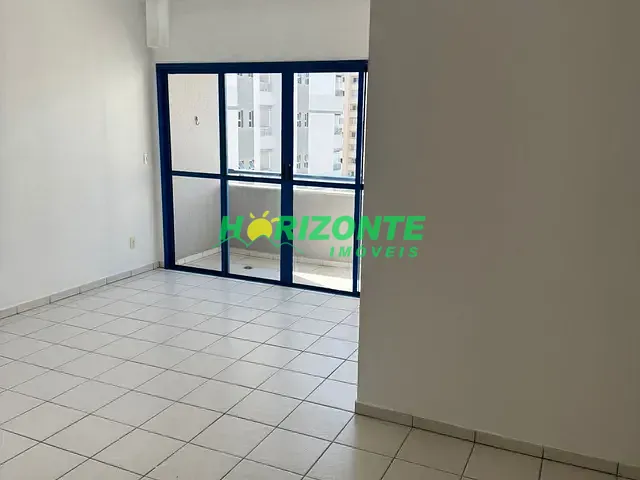 Apartamento 3 quartos e 2 banheiros, para alugar, no bairro Parque Residencial Aquarius em São José dos Campos