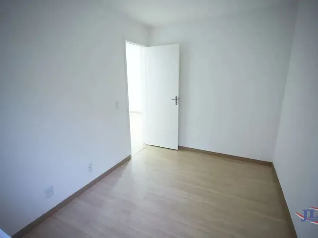 Apartamento 2 quartos e 1 banheiro, à venda ou para alugar, no bairro Bonfim em Almirante Tamandaré