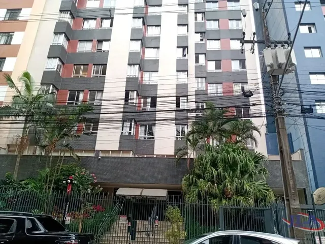 Apartamento 1 quarto e 1 banheiro, para alugar, no bairro Cristo Rei em Curitiba