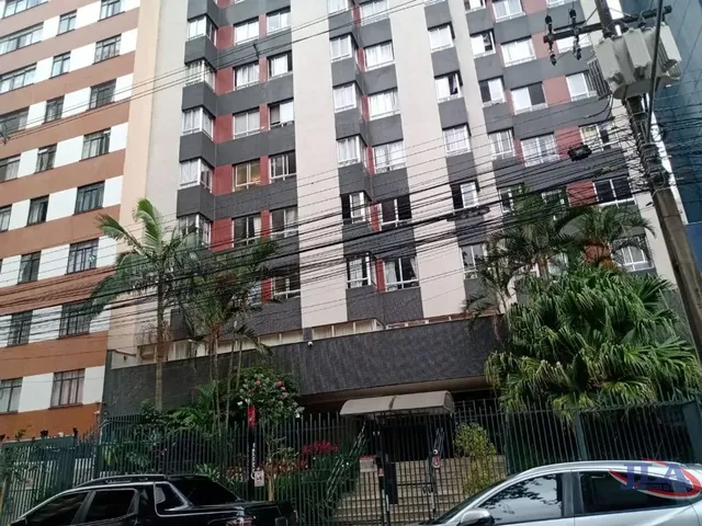 Apartamento 1 quarto e 1 banheiro, para alugar, no bairro Cristo Rei em Curitiba