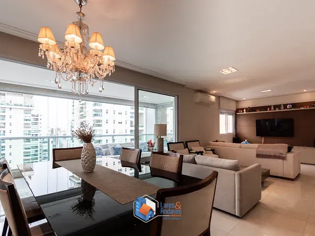 Apartamento com 3600m² 3 quartos e 5 banheiros, à venda, no bairro Campo Belo em São Paulo