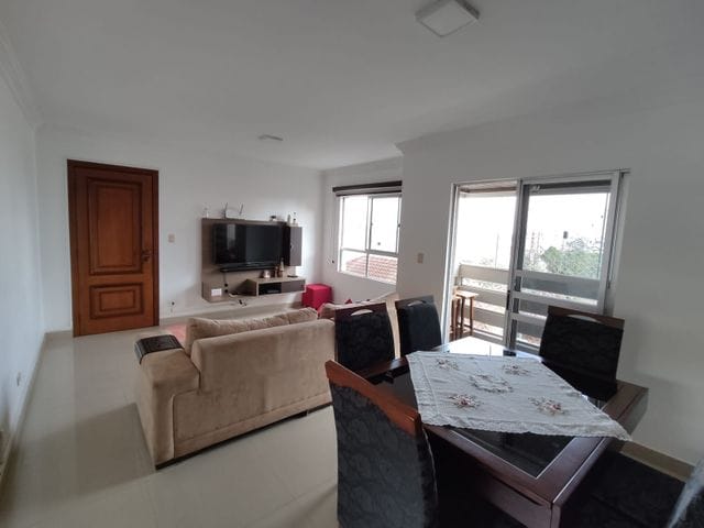 Foto do Apartamento - Apartamento a venda Residencial Giacomini, 81 mts area útil, 3 dormitorios 1 suíte com sacada, cozinha com armarios, lavanderia e despensa Centro Londrina | Guepardo Imob