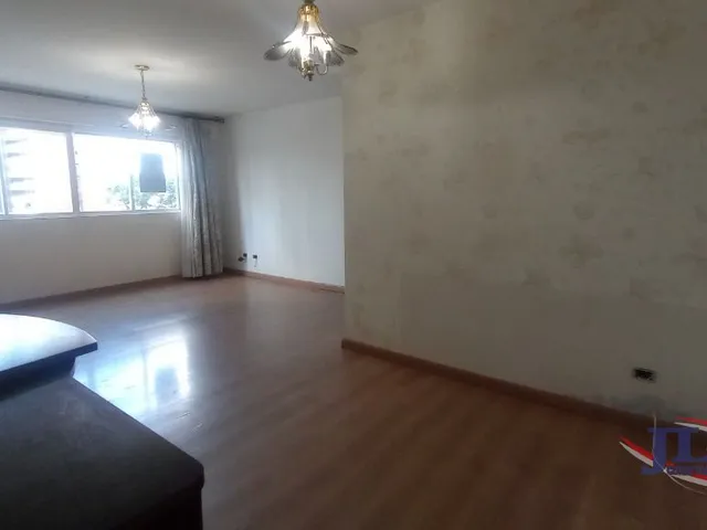 Apartamento 3 quartos e 2 banheiros, à venda, no bairro Bacacheri em Curitiba
