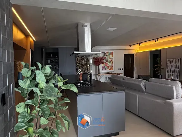 Apartamento com 160m² 3 quartos e 4 banheiros, à venda, no bairro Moema em São Paulo