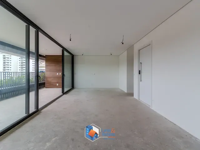 Apartamento com 175m² 3 quartos e 5 banheiros, à venda, no bairro Vila Nova Conceição em São Paulo